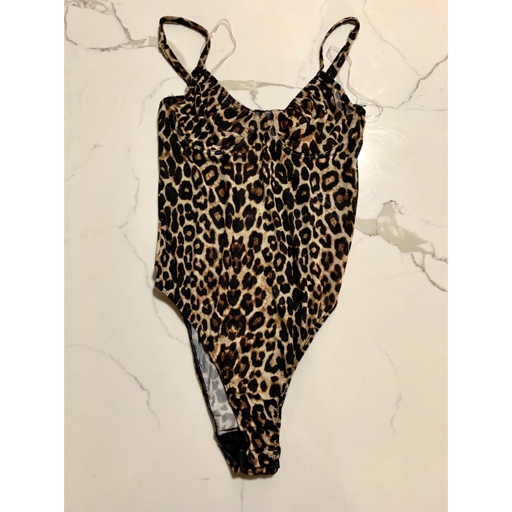 Shop Starlow | Leopard Print Body Suit